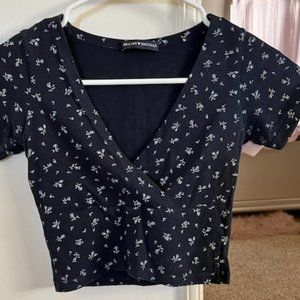 Brandy Melville Amara top